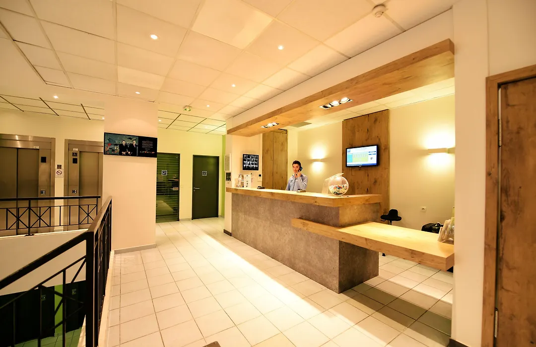 Ibis Budget Nice Aeroport-1